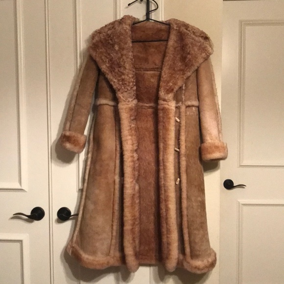 Jackets & Blazers - Vintage shearling coat